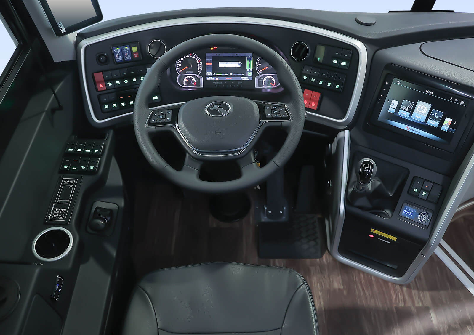 model highlights image 3