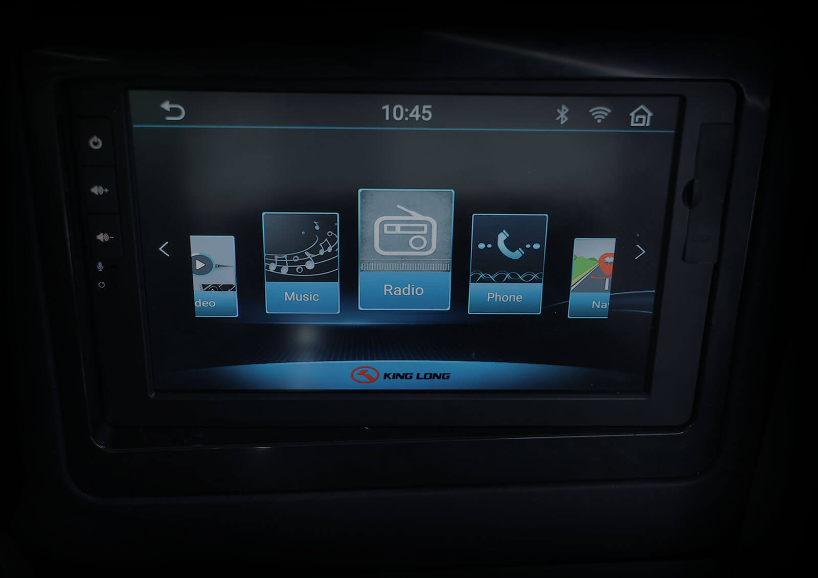 model highlights image 3